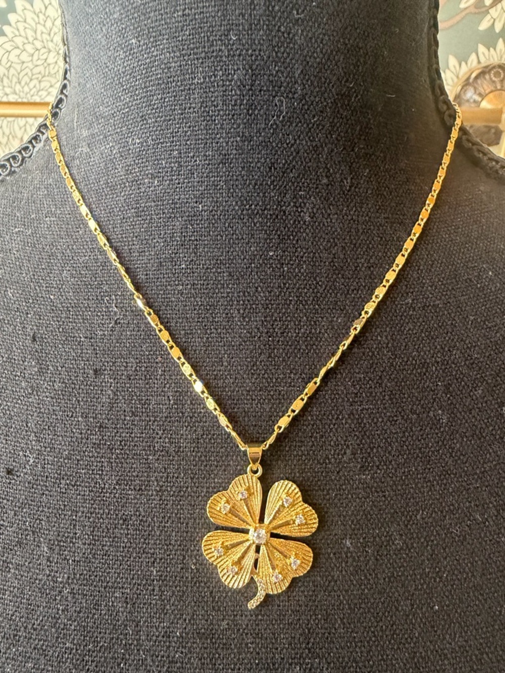 Anthropologie The Sage Vintage Lucky Clover Charm Necklace